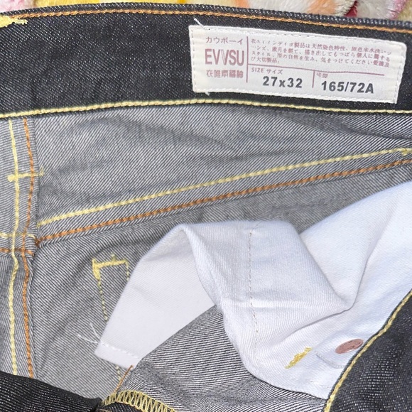 Evisu Jeans - Picture 5 of 7